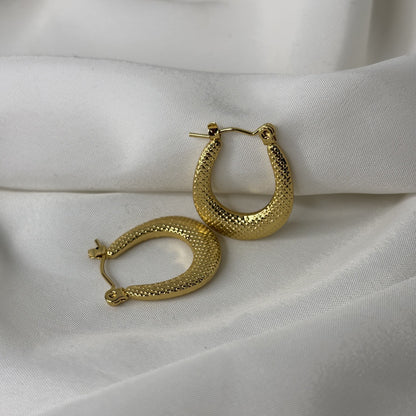 Pertula Hoops
