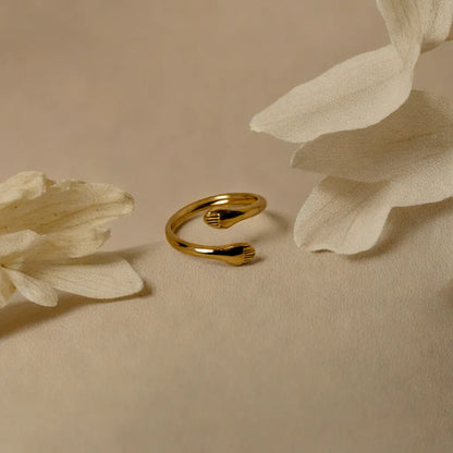 Love Hug Ring